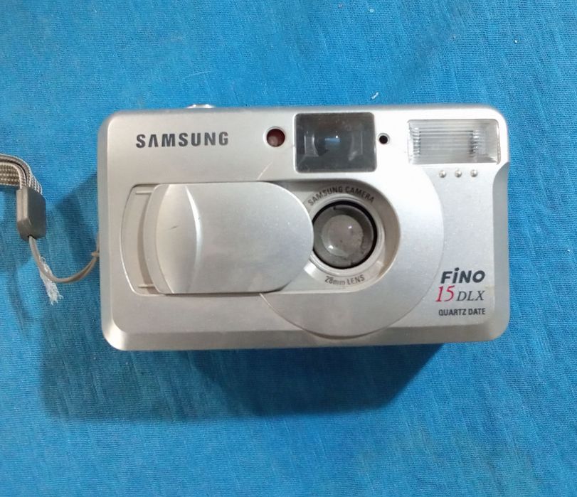 Продаю плёночный фотоаппарат SAMSUNG
