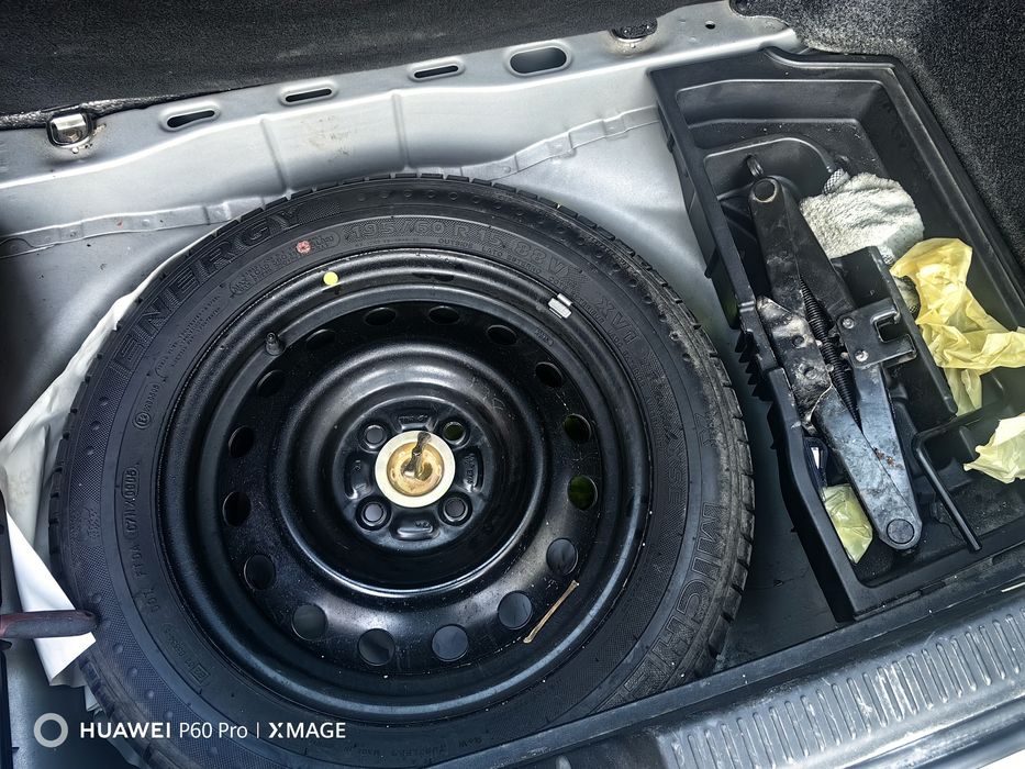 Toyota Corolla 1.4 D4D Автомат 90 к.с на Части