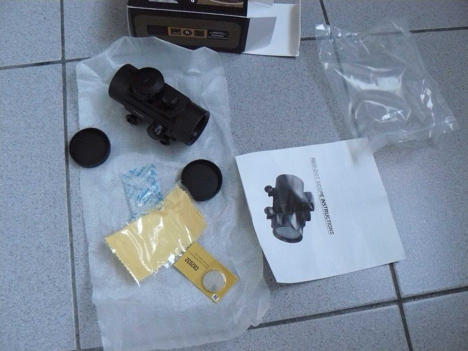 Red Dot Reflex Sight 1x35 Produs De PCS, Nou In Cutie