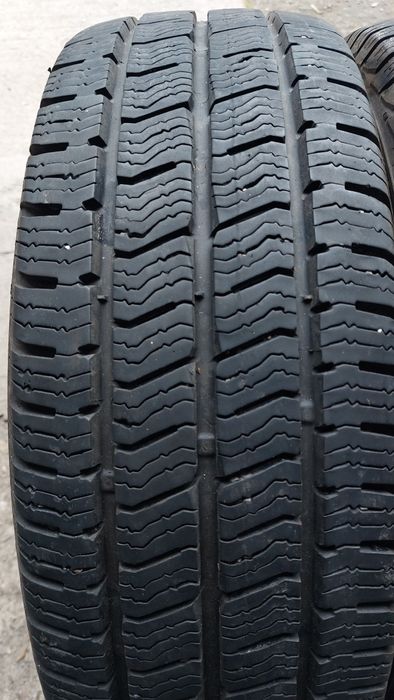 Гуми за Бус 215/65/16 C Barum Snovanis 2 броя