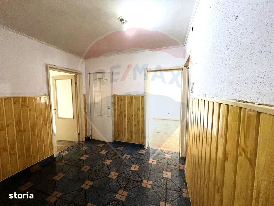Apartament 3 camere VANZARE  zona Orizont
