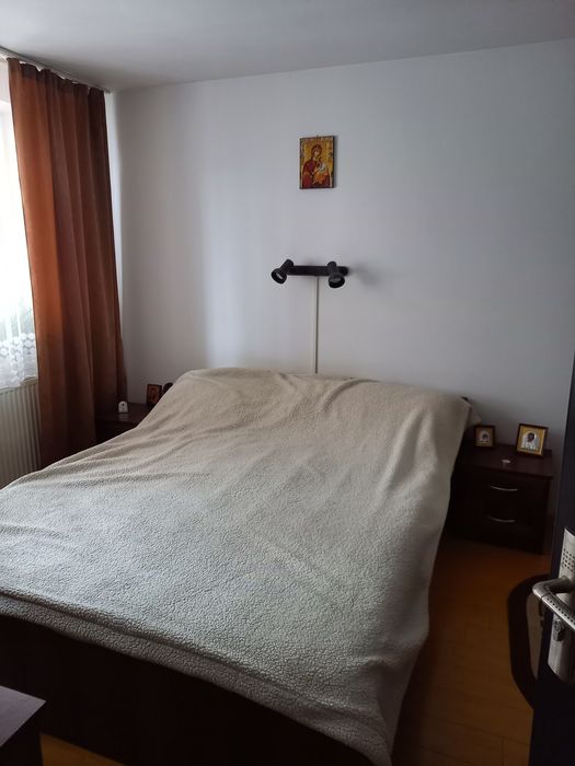 Apartament pentru închiriere