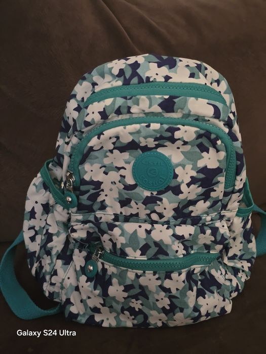 Чанта и раничка с цветя от текстил