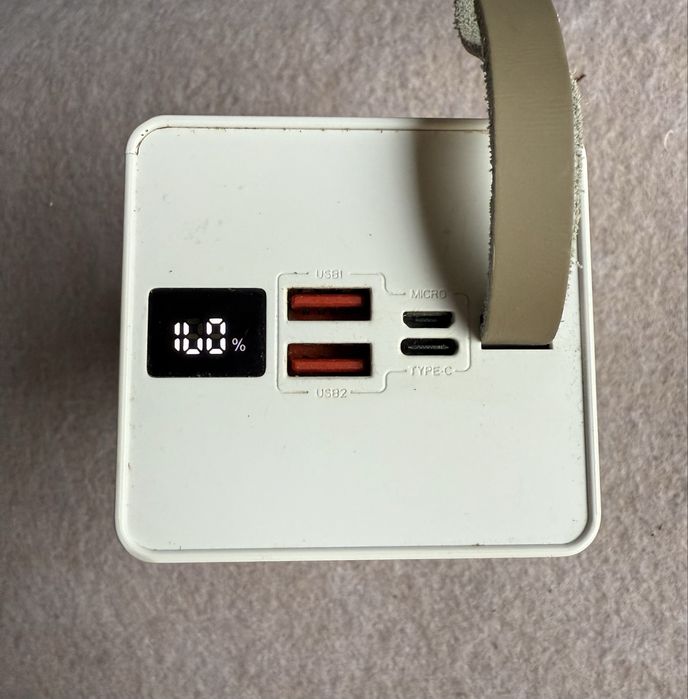 Powerbank / baterie externa Pyramid 50.000mAh maner afisaj lanterna