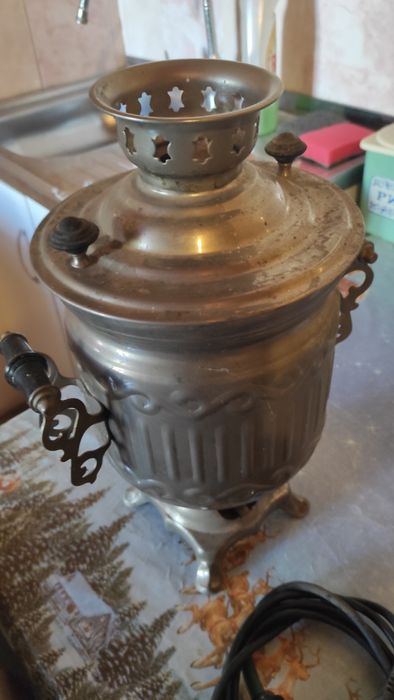 Самовар электрический, рабочий