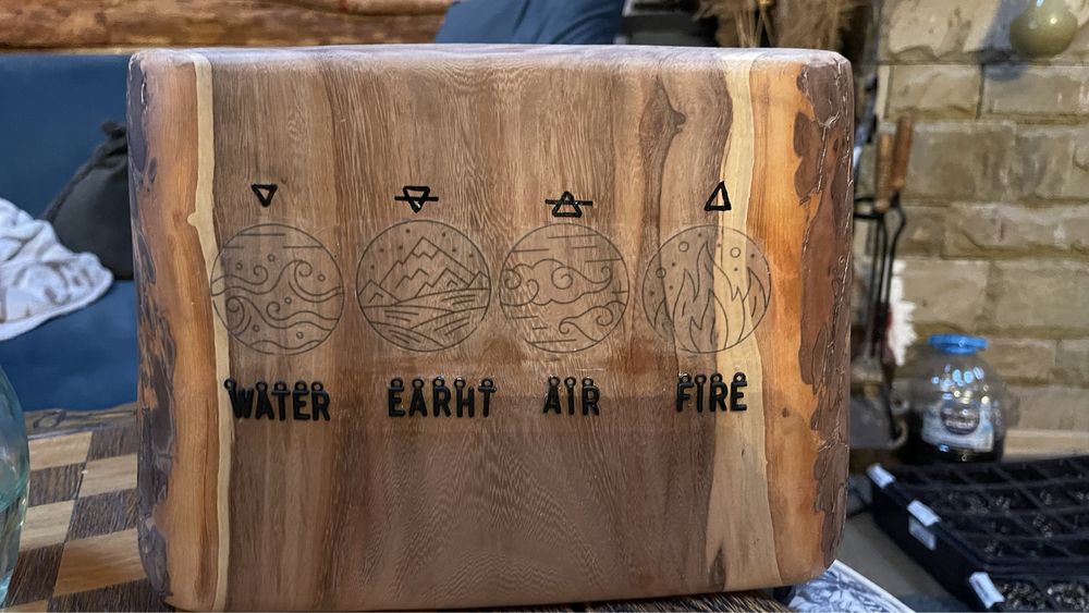 4-те елемента Пано - дърво 30 см / 25 см