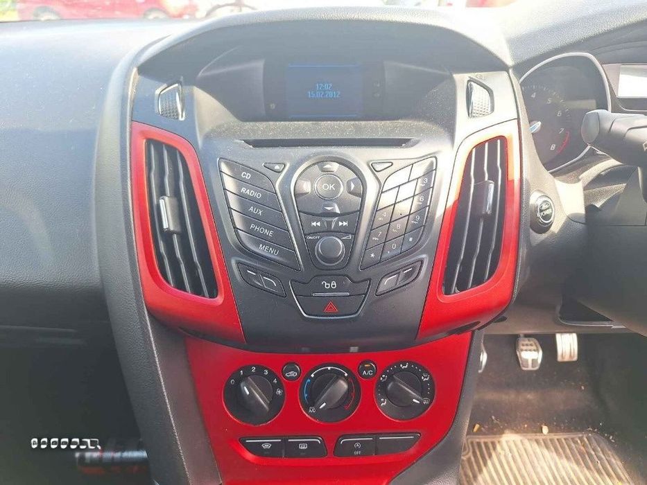 CD player Ford Focus 3 2012 HATCHBACK 1.6 i JQDB JQDA 150hp