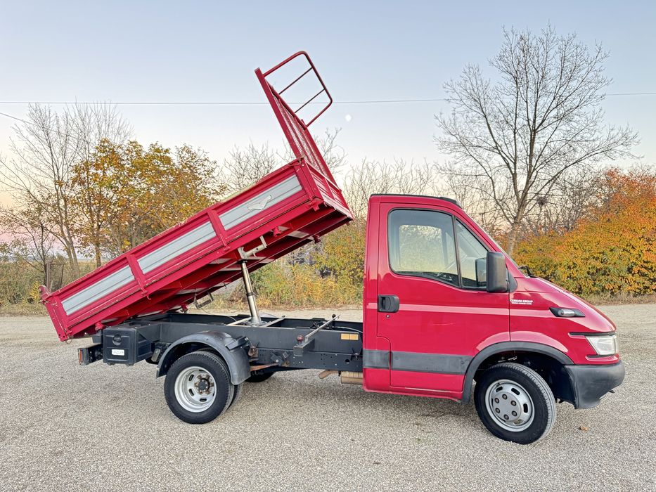 Iveco daily 35c14 basculabil pe cutie , impecabil ,motor 3L , italia .
