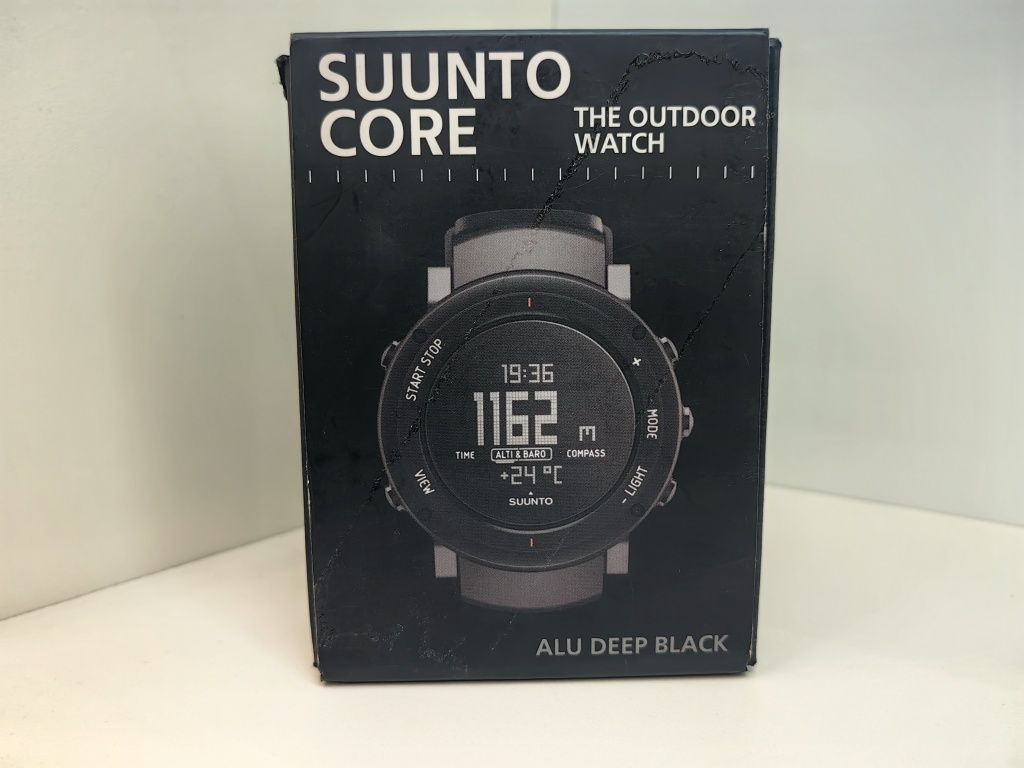 Хб! Часовник Suunto Core Alu Deep Black