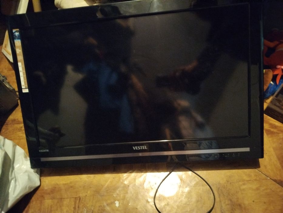 Продам телевизор
