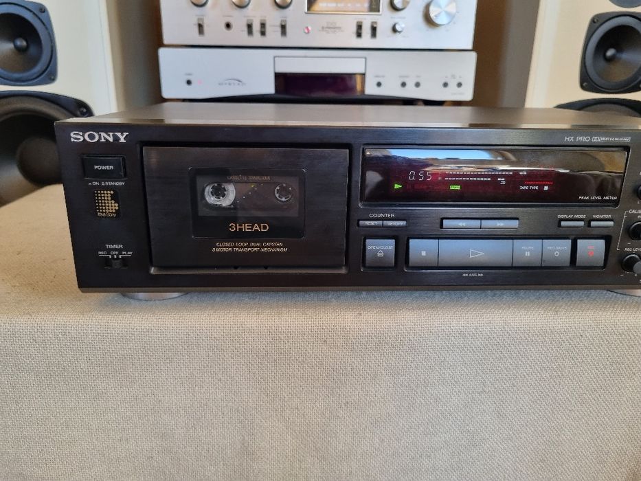 Deck Sony TC-K 670. 3 Head, Dolby B,C, HX Pro, Dual Capstan. Impecabil