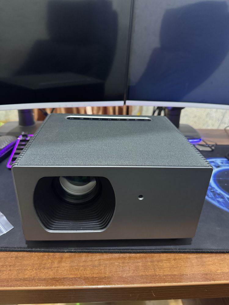 Proyektor D6000 4K