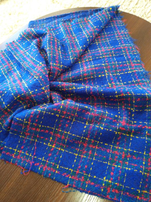 Вълнени платове за сако и пола