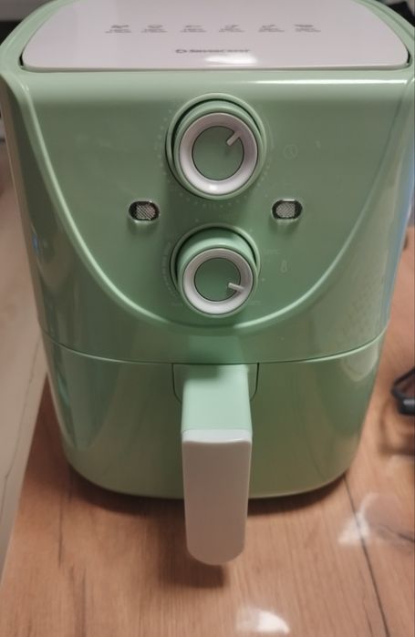 AIR FRYER SilverCrest, 1000W, 2l вместимост, модел: SHLF 1000 D2
1000