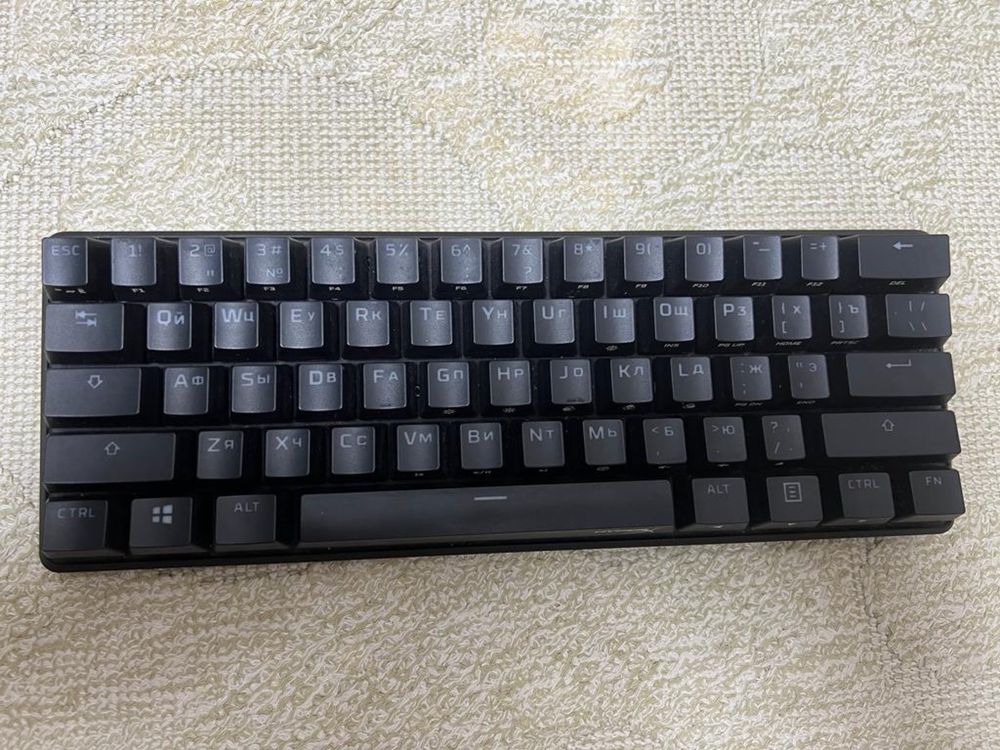 Клавиатура HyperX Alloy origins 60