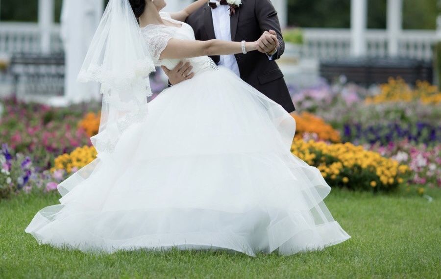 Свадебное платье