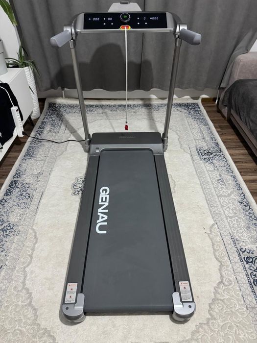 Продам  беговую дорожку Genau iTech R5 электрическая