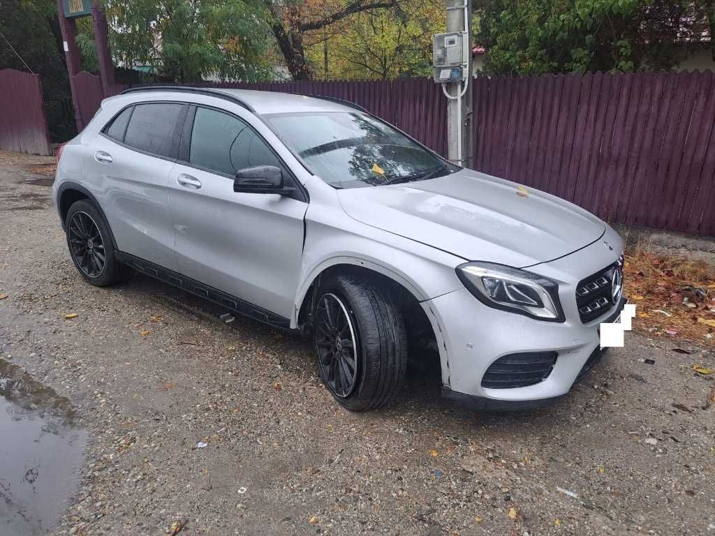 Dezmembrez Mercedes Benz GLA AMG LINE 2.2 CDI 4-Matic 651.903 AN 2017