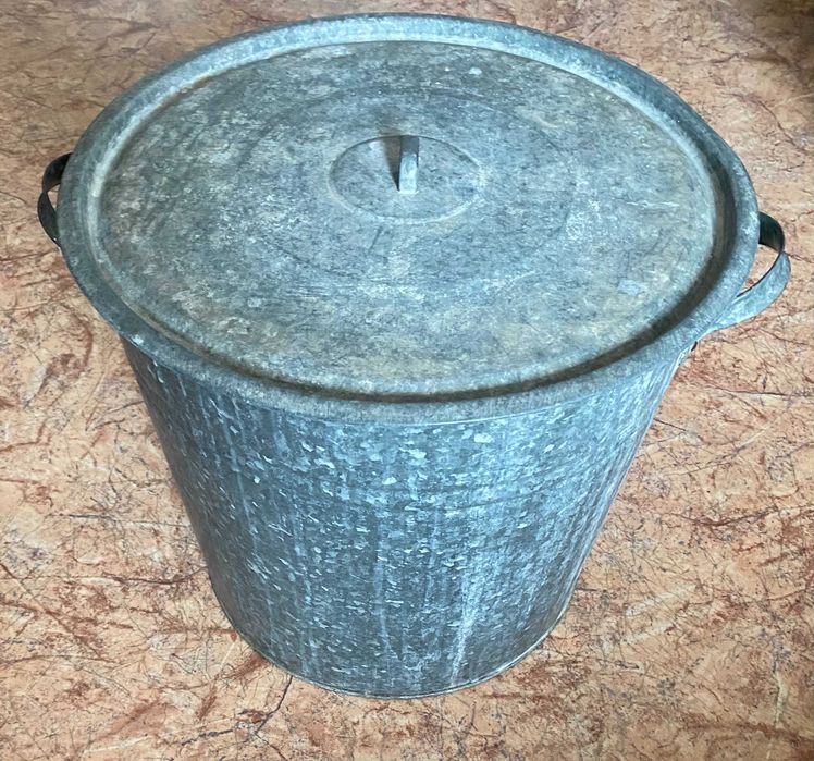 Бак бочок большой с крышкой оцинкованный СССР