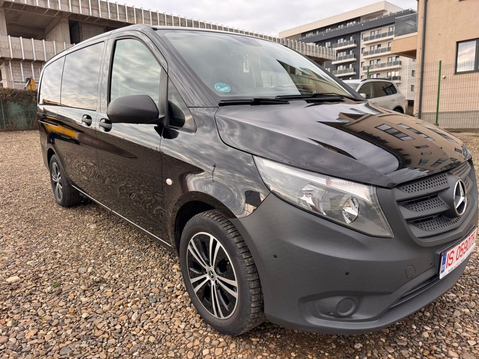 Mercedes-Benz Vito 8+1 Locuri Fab 2015 Motor 1,6 diesel  Km 258000