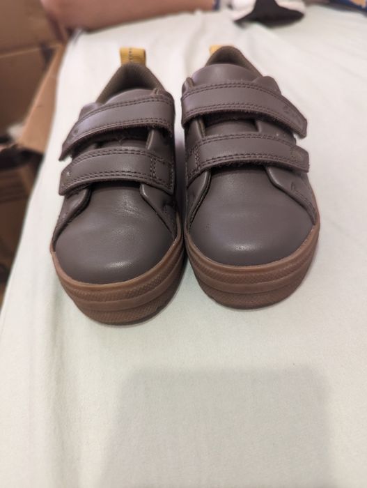 Adidași Clark's Pentru copii. Nr 26 Model  deosebit. Preț 130 ron