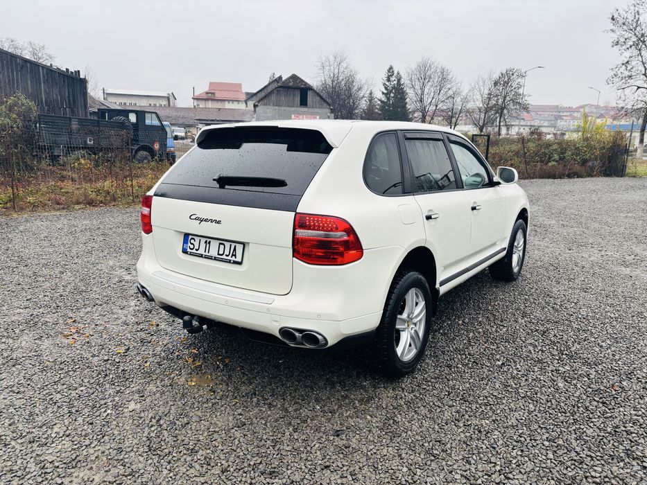 Porsche Cayenne 3.0