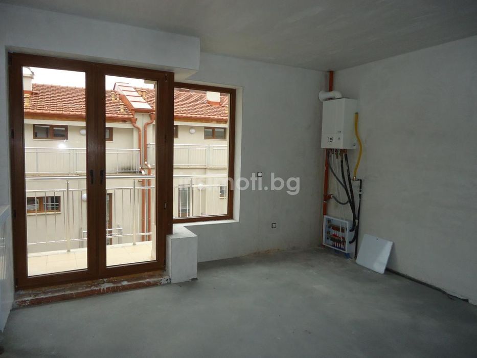 Продава се Четиристаен апартамент в София, Манастирски ливади - 167 кв.м за 1798 €/кв.м - Снимка #1