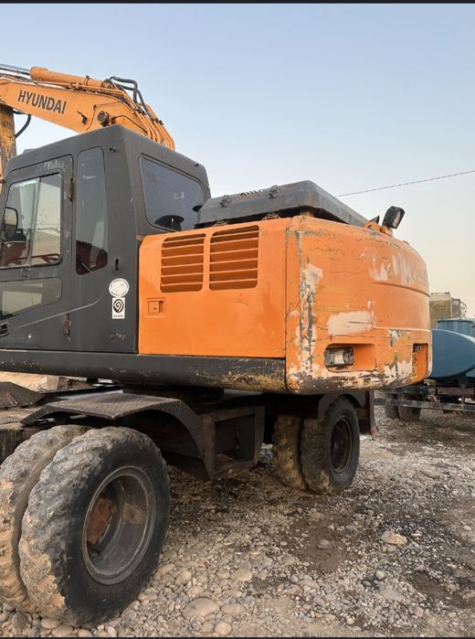 СРОЧНО! Сотилади экскаватор йили 2008  HYUNDAI 1400