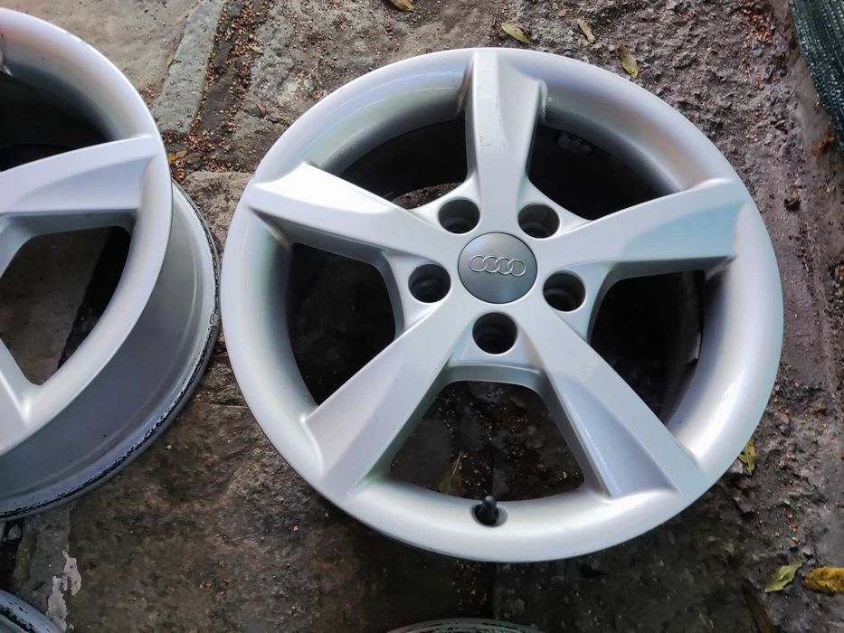 16 цола 5x112 лети джанти Audi 16 цола ET43 5x112 Skoda Фолксваген VW