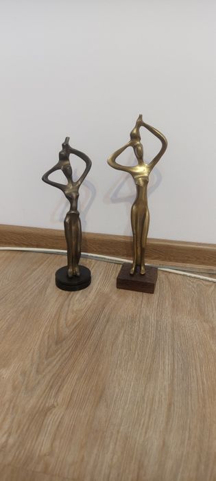 Statuete din bronz si ceas Europa carcasa din bronz functional