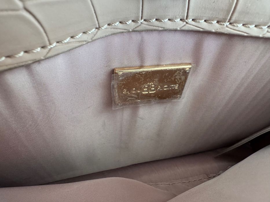 Дамска чанта в цвят пудра Bijou Brigitte