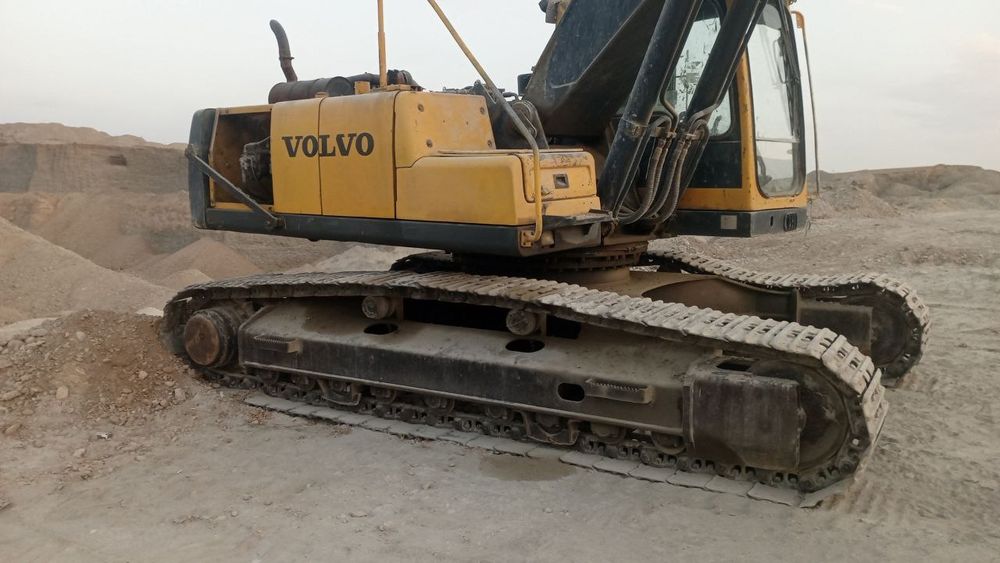 Ekskovator volvo