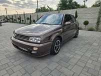 Vw golf 3 cabrio,1,8 benzina, foarte intretinuta!