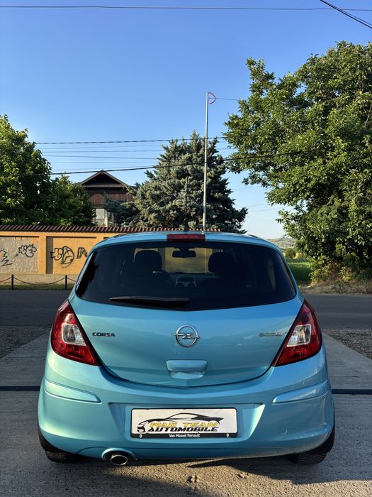Opel corsa 1.2 benzina 2011 sattelite import Olanda 75 cp euro5