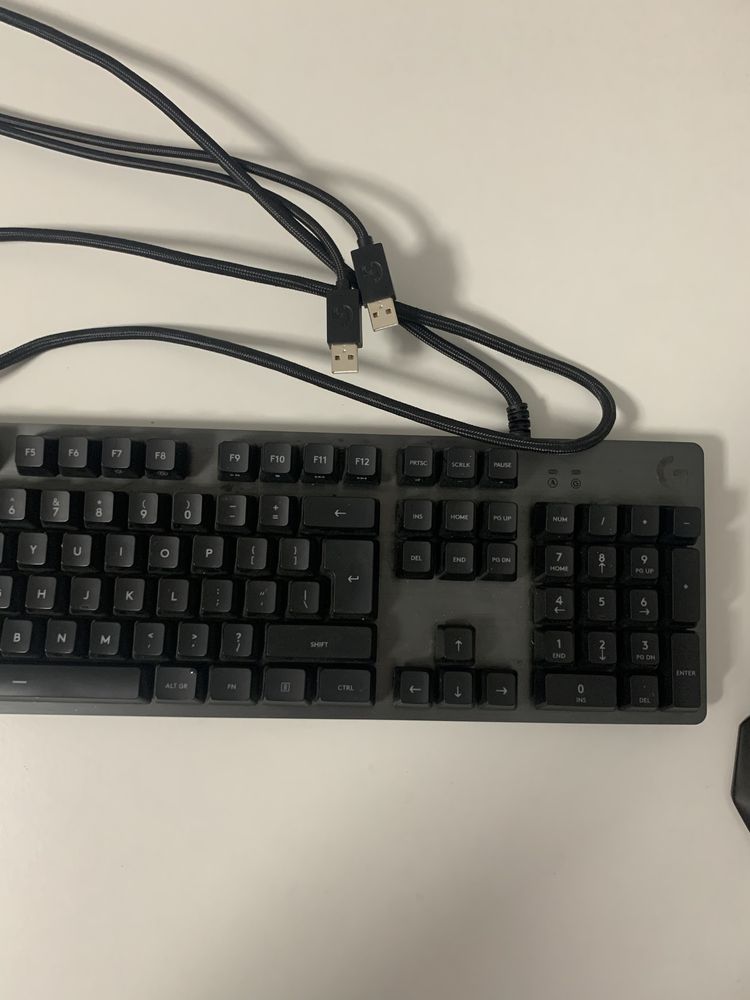 Tastatura logitech G413 Carbon + mouse trust GXT