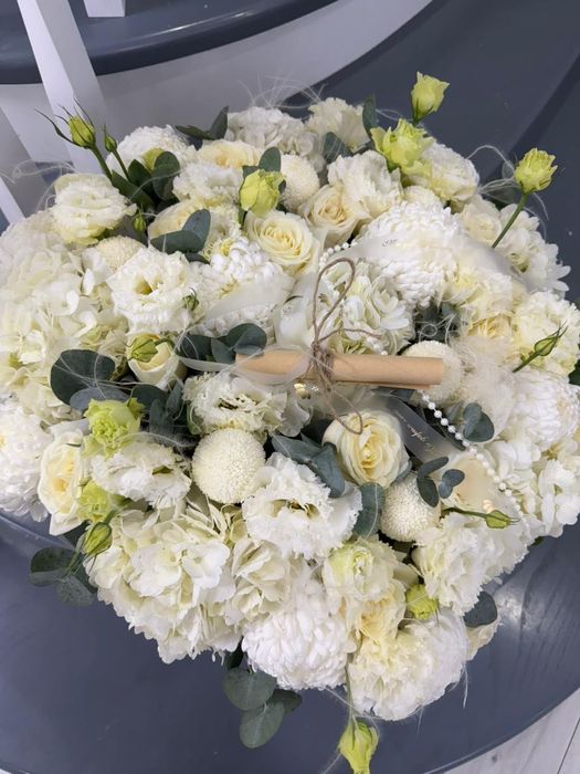 Цветы свежие и очень красивые