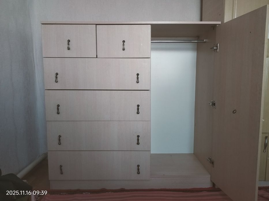 Продаю шкаф для спальни