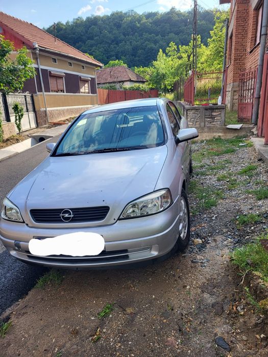 Vând Opel Astra G