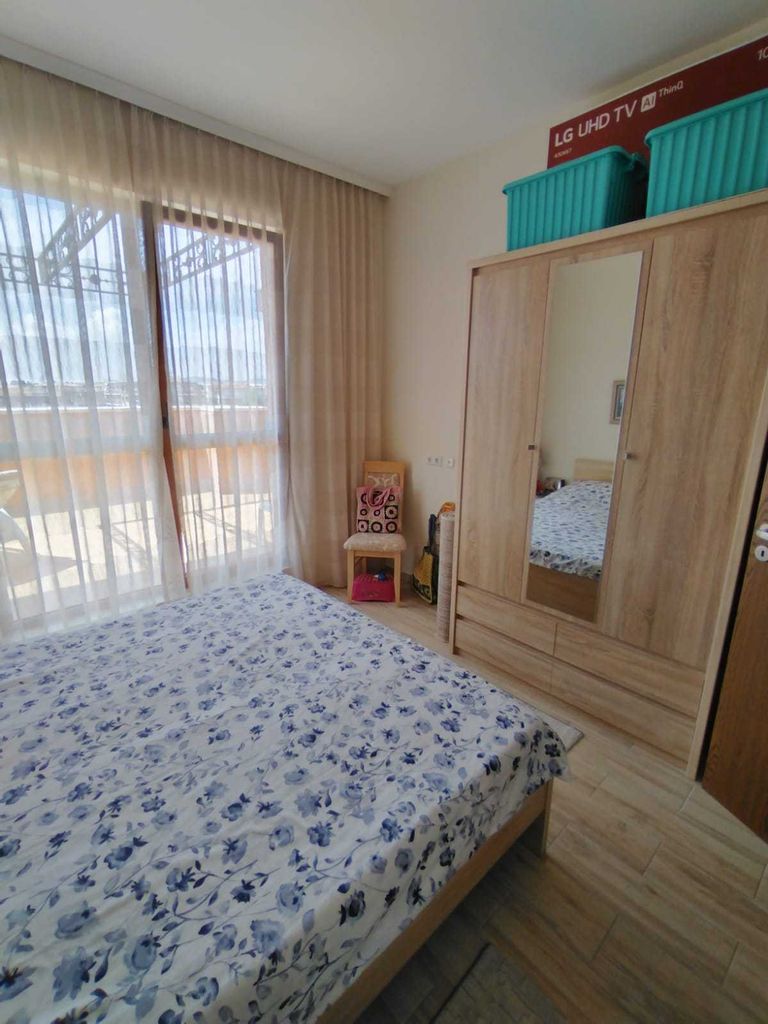 Продава се Четиристаен апартамент в с. Равда, Област Бургас - 230 кв.м за 957 €/кв.м - Снимка #8