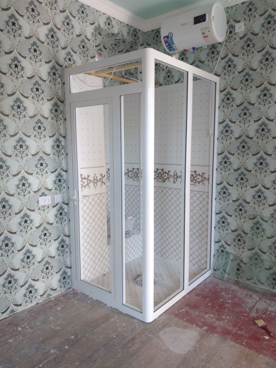 Акфа ромлар эшиклар