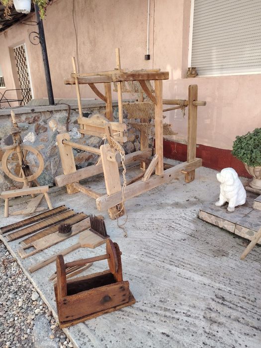 Război de țesut complet