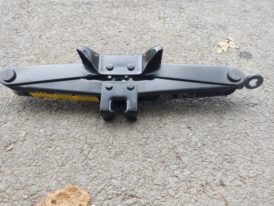 Механичен крик тип "жаба"