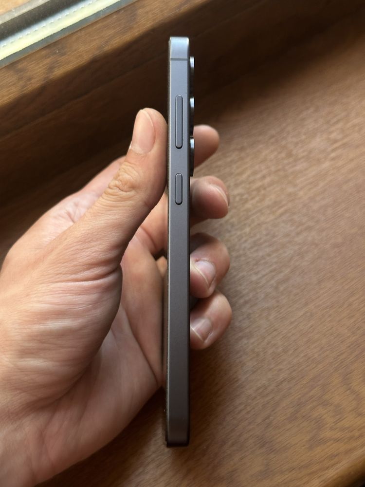 Samsung S25 12/256GB IMPECABIL