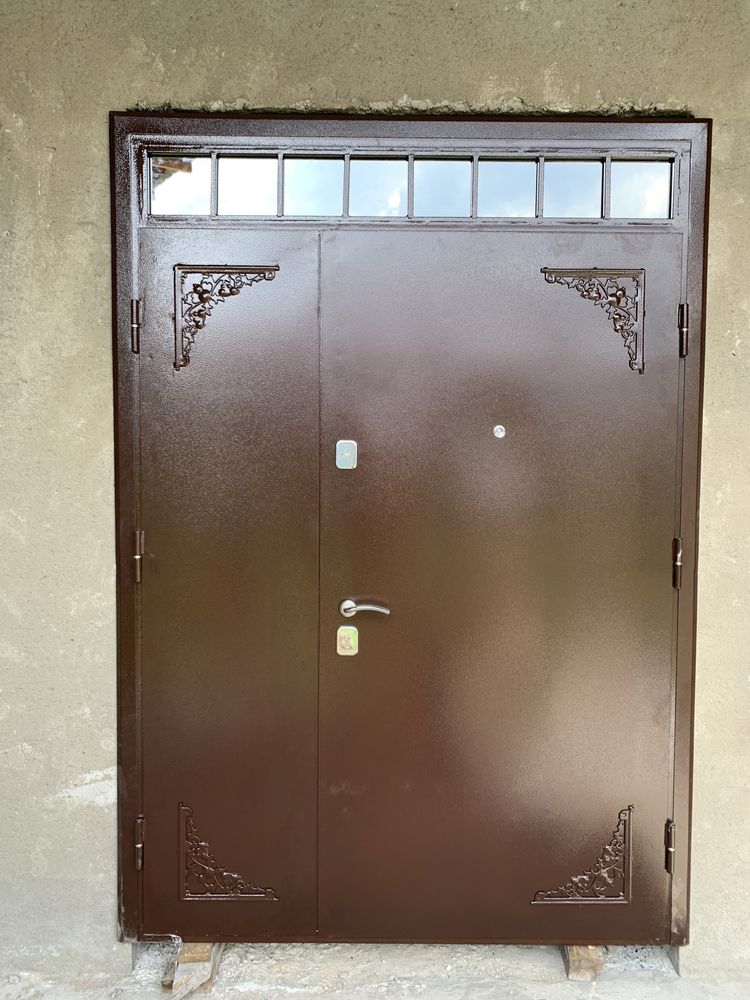 Изготовления металлических дверей. Входные двери.