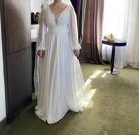 Продам красивое, нежное, легкое свадебное платье , можно и на ұзату.
