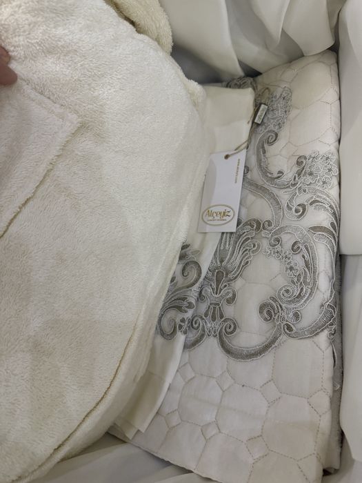 Pastel pakrival komplekt