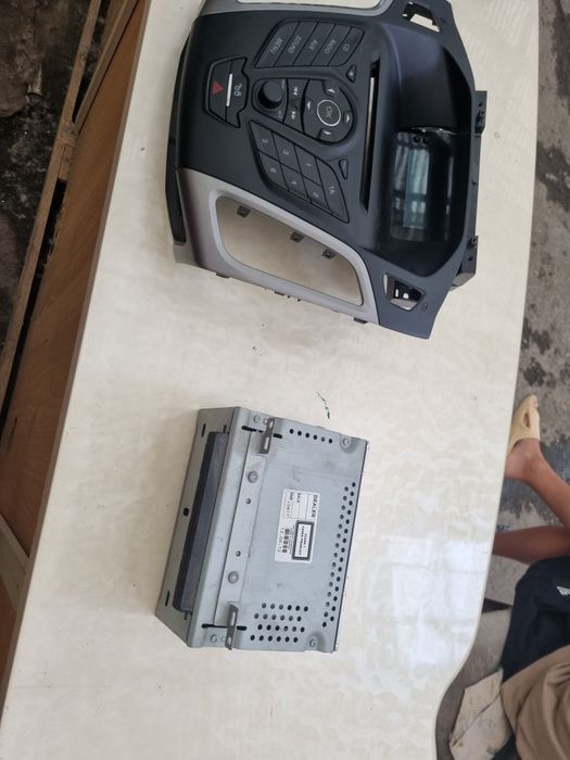 CD player, casetofon ford fiesta , Nissan,  seat ibiza