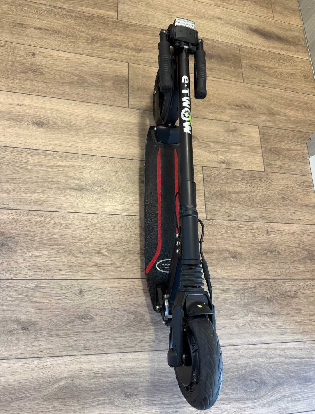 Trotineta electrica E-TWOW Booster Plus S - Negru