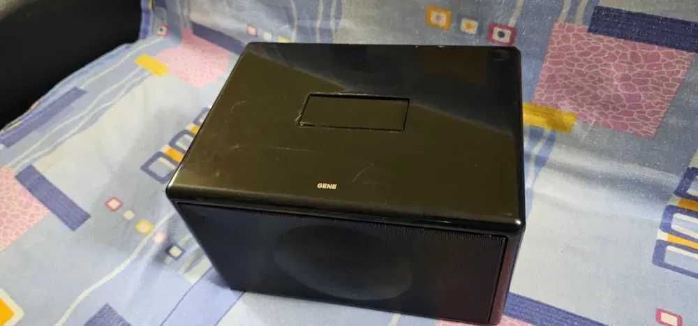 boxa dock pentru apple doar dock radio Geneva
