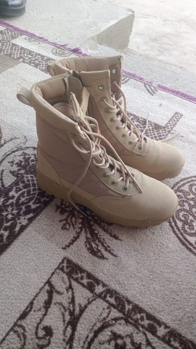 Песочный берцы .